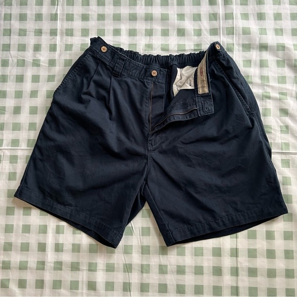 Vintage Tommy bahama men’s navy cotton shorts size 33. - Picture 3 of 12